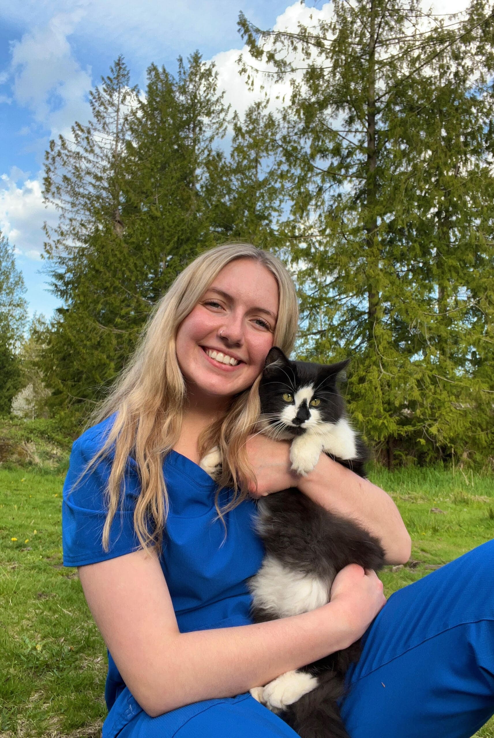 Rachel Dunning, Licensed Veterinary Technician, Animal Hospital of Maple Valley, Maple Valley WA